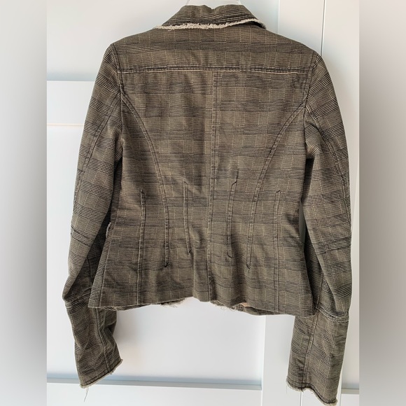 Plaid Raw Hem Blazer - Picture 4 of 4